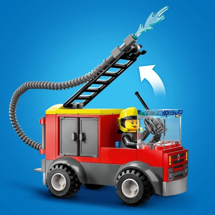 LEGO City İtfaiye Merkezi ve İtfaiye Kamyonu 60375