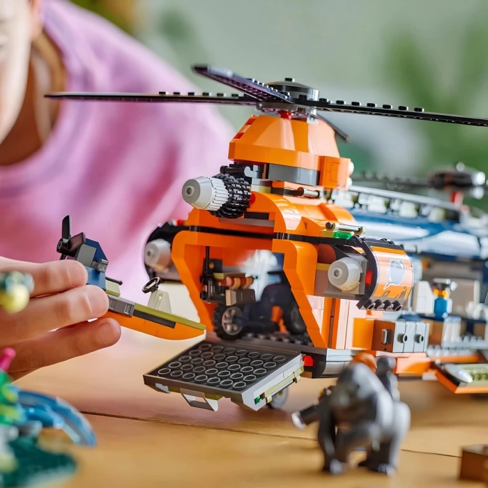 LEGO City Orman Kaşifinin Helikopteri Kamp Yerinde 60437