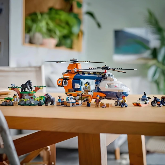 LEGO City Orman Kaşifinin Helikopteri Kamp Yerinde 60437