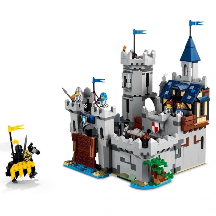 LEGO Creator 3ü 1 Arada Orta Çağ Atlı Şövalye Kalesi 31168