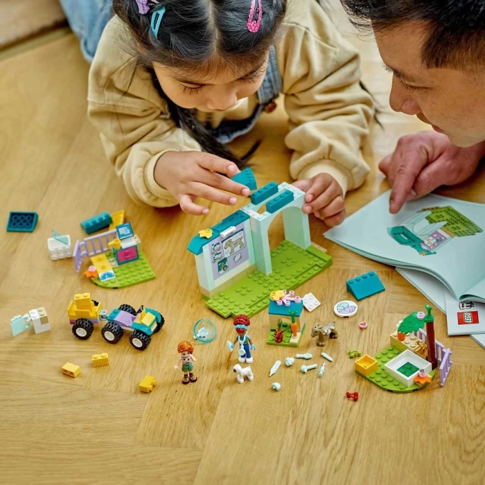 LEGO Friends Çiftlik Hayvanı Veteriner Kliniği 42632