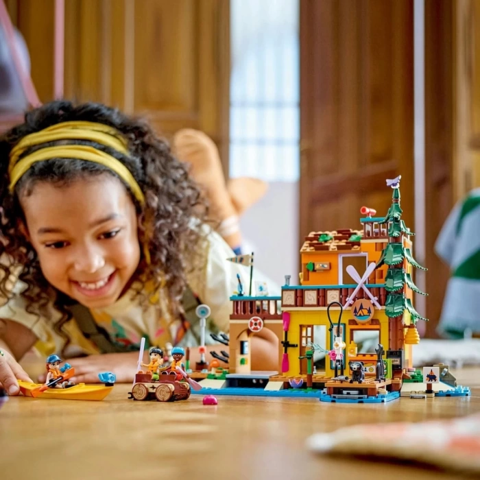 LEGO Friends Macera Kampı Su Sporları Yapım Oyuncağı 42626