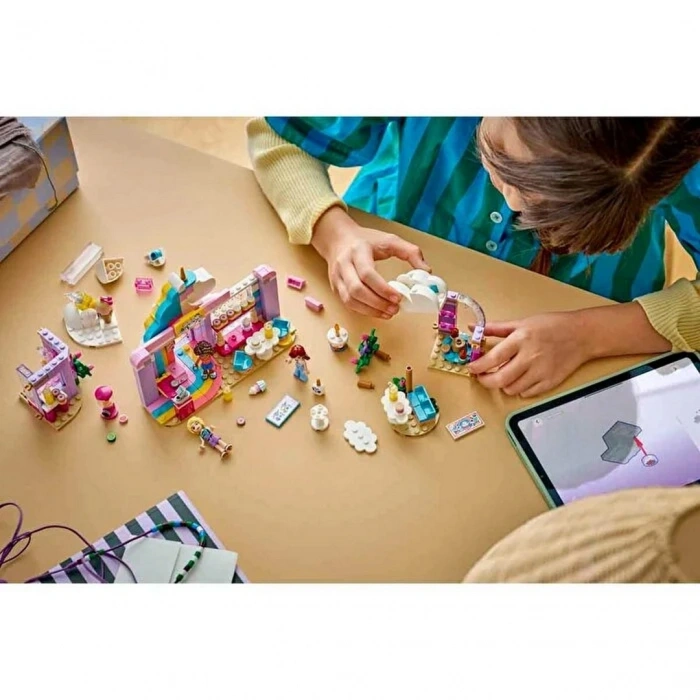 LEGO Friends Renkli Düşler Kafe 42684