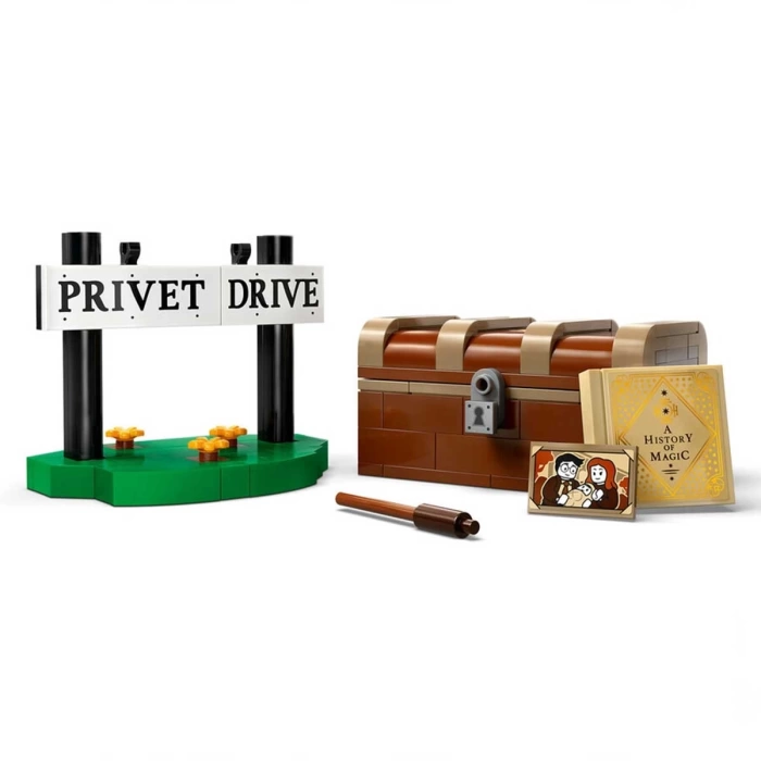 LEGO Harry Potter Hedwig Privet Drive 76425