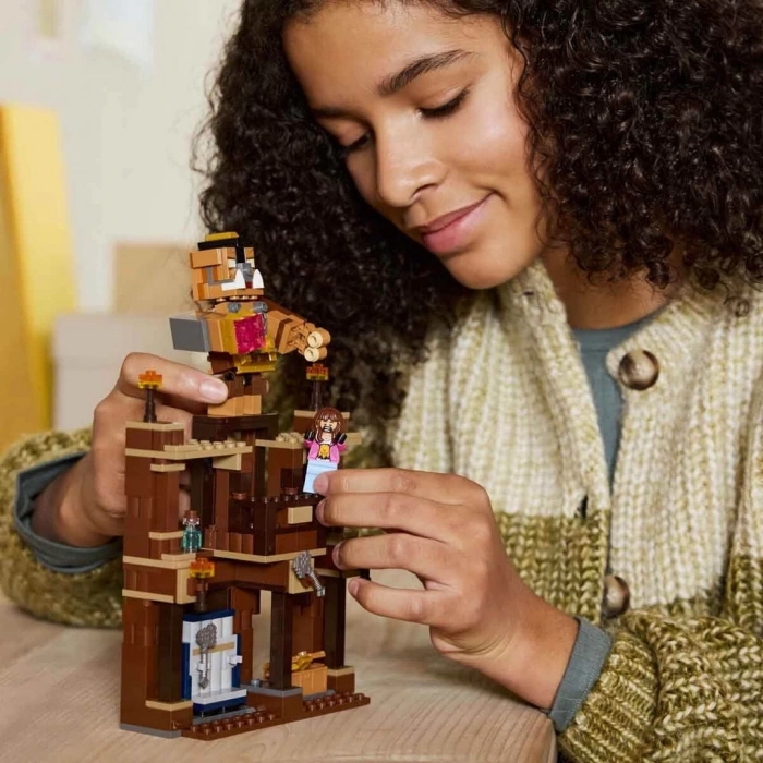 LEGO Minecraft Orman Malikanesi Dövüş Ringi 21272