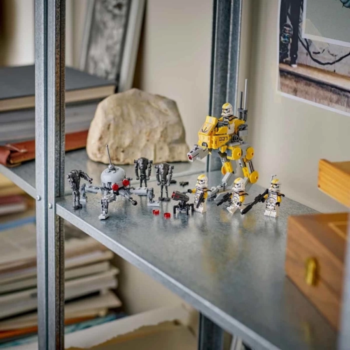 LEGO Star Wars: Sith’in İntikamı 327. Star Corps Klon Trooper Savaş Paketi 75431