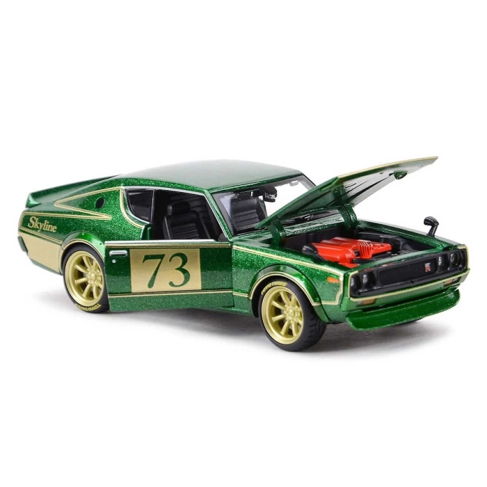 Maisto 1/24 1973 Nissan Skyline 2000GT-R