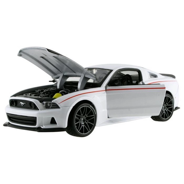 Maisto 1:24 2014 Ford Mustang Street Racer