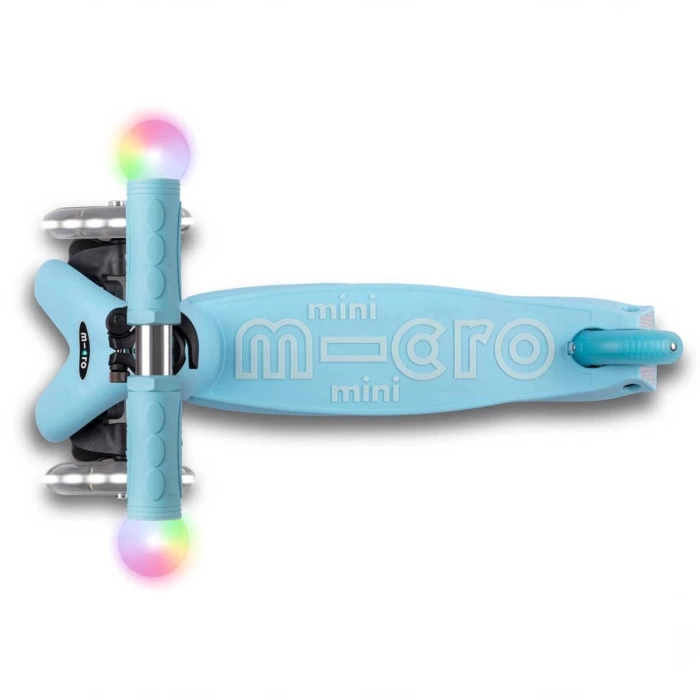 Micro Mini2Grow Deluxe Magic LED 3 Tekerlekli Scooter Blue