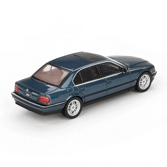 Mini GT 1/6 BMW 750IL Sorrento BlueMetallic - Blister Paket