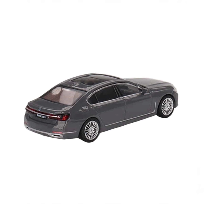 Mini GT 1:64 BMW 750Li xDrive Bernina Grey Amber Effect