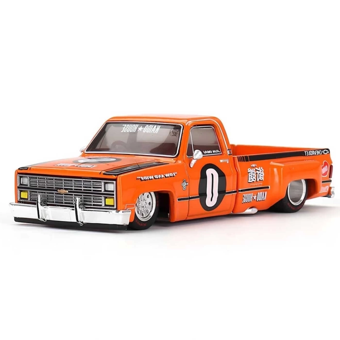 Mini Gt 1:64 Chevrolet Silverado Dually KAIDO WORKS V2