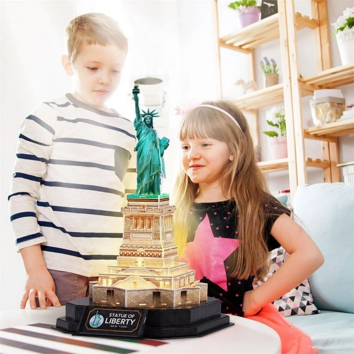 Özgürlük Heykeli 3D Puzzle Led Işıklı