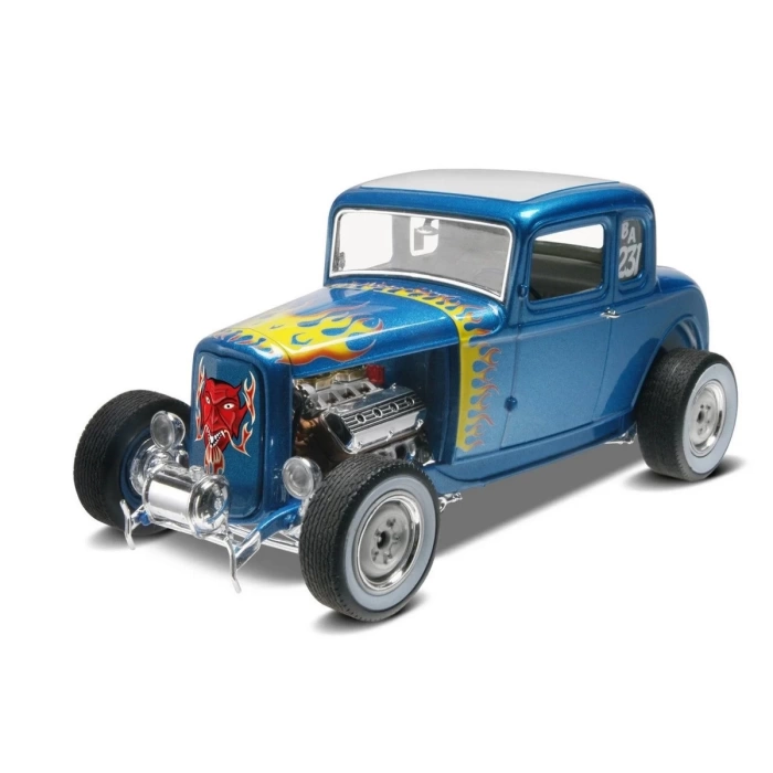 Revell 1932 Ford 5 Window Coupe 2n1