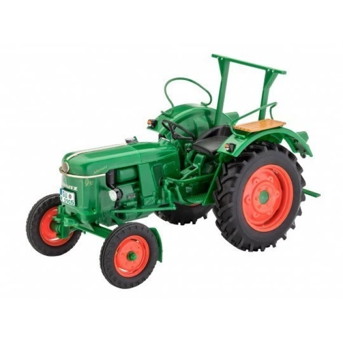 Revell Deutz D30 Model Traktör