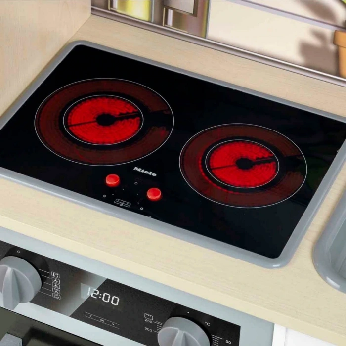 Sesli ve Işıklı Miele Ahşap Mutfak Seti