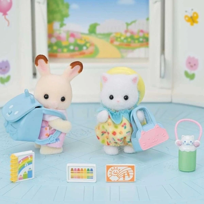 Sylvanian Families Anaokulu Arkadaşları Yol Arkadaşı İkilisi 5747