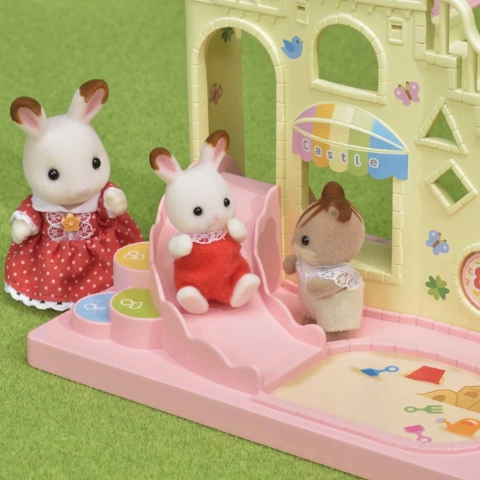 Sylvanian Families Baby Castle Playground 5319