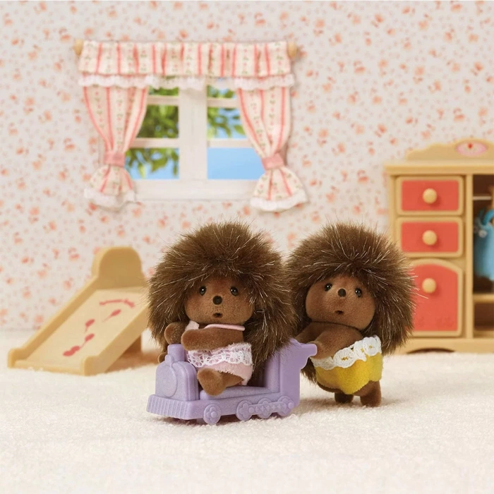 Sylvanian Families Kirpi İkiz Bebekleri 5424