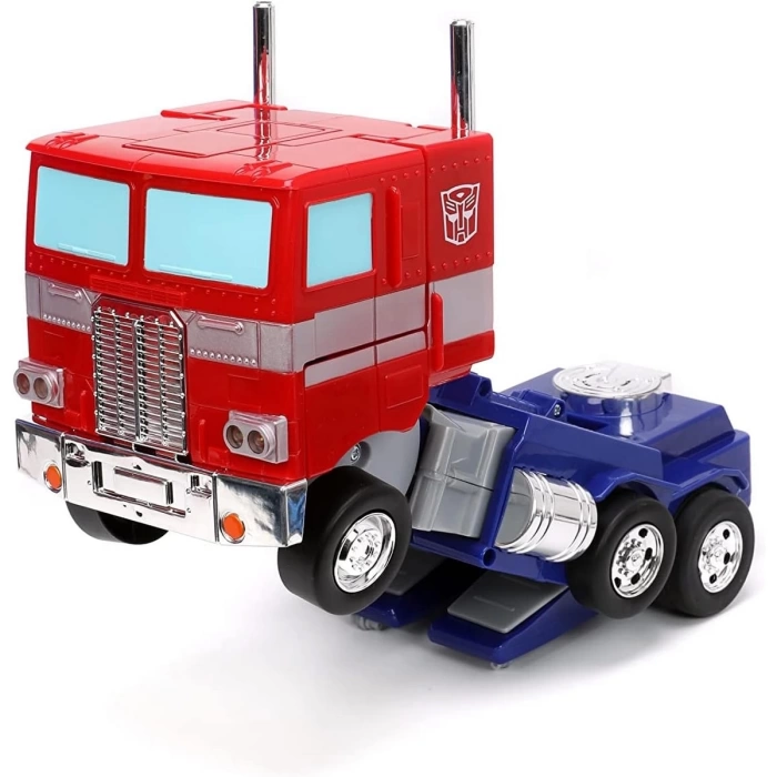 Transforming RC Optimus Prime