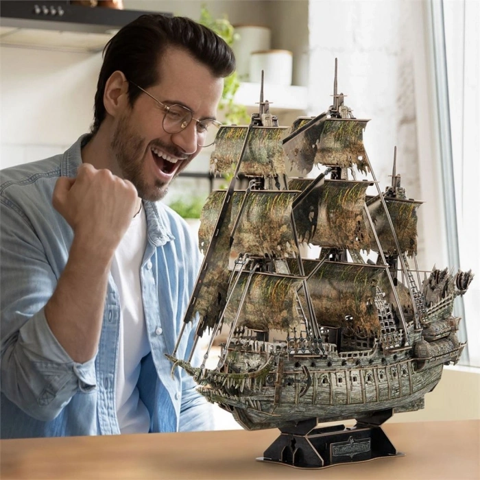 Uçan Hollandalı Gemisi 3D Puzzle Karanlıkta Parlayan