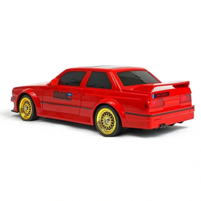 Uzaktan Kumandalı BMW E30