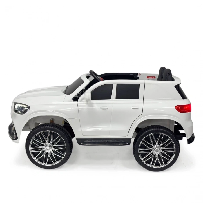 Voyage GT Beyaz Uzaktan Kumandalı 4X2 12 VOLT Akülü Araba