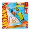 Hot Wheels Stunt Trucks Akrobatik Yarış Pisti Oyun Seti