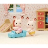 Sylvanian Families Çikolata Kulaklı Tavşan İkiz Bebekleri 5420