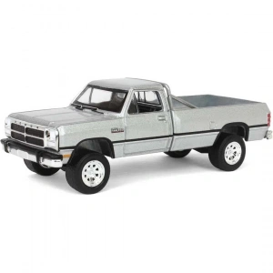 Greenlight 1/64 All-Terrain Series 16- 1992 Dodge Ram D250 Power Ram