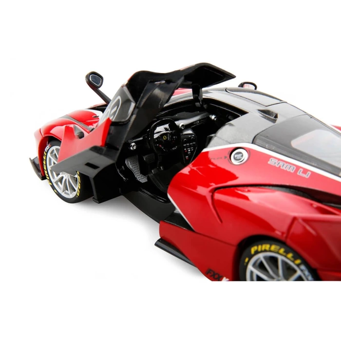 Bburago 1:18 Ferrari FXX K Model Araba