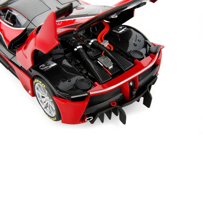 Bburago 1:18 Ferrari FXX K Model Araba