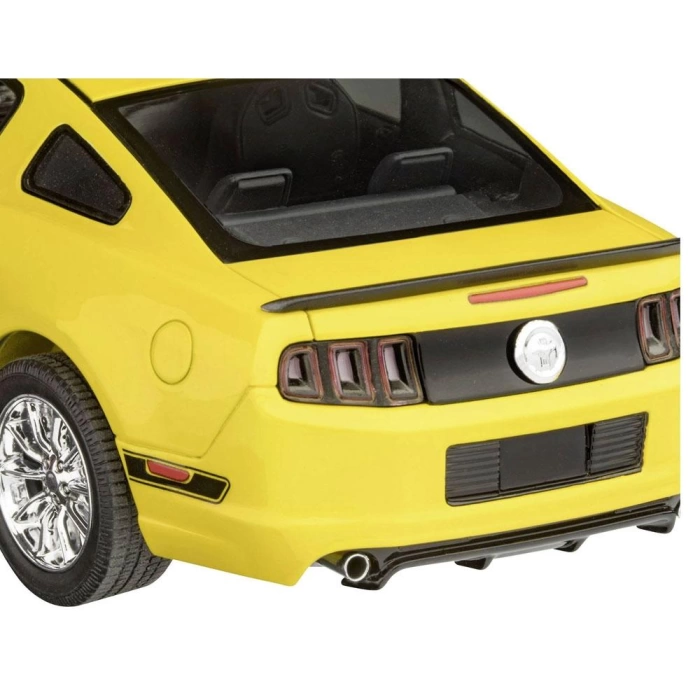 Revell 2013 Ford Mustang Boss 302 Model Araba