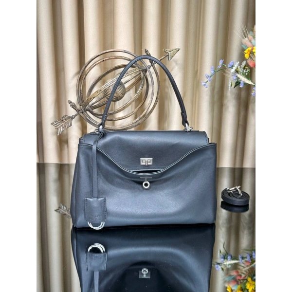 COLTON MODEL BAG