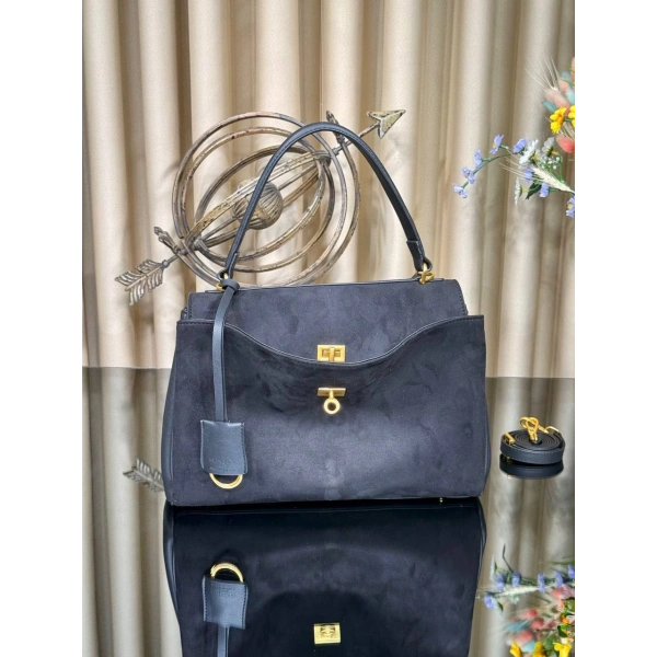 COLTON MODEL BAG