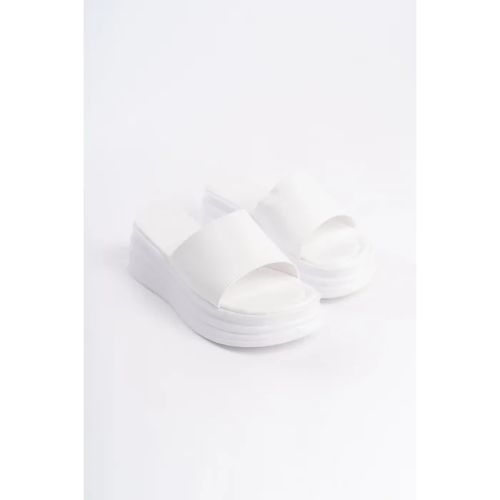 ALICE Düz Topuklu Kalın ve Ortopedik Taban Kadın Terlik BT - Beyaz