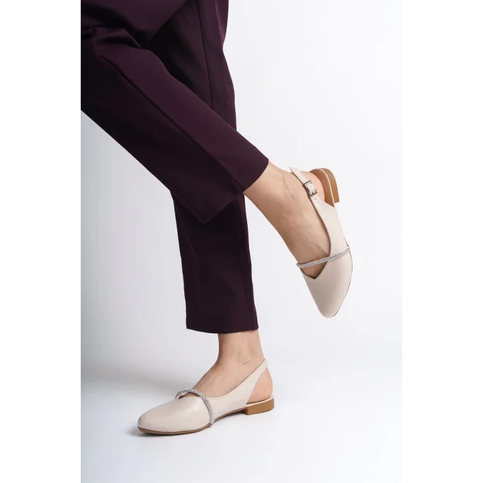 ALLISON Tokalı Ortopedik Rahat Taban Taş Detaylı Kadın Babet Ayakkabı  KT - Krem