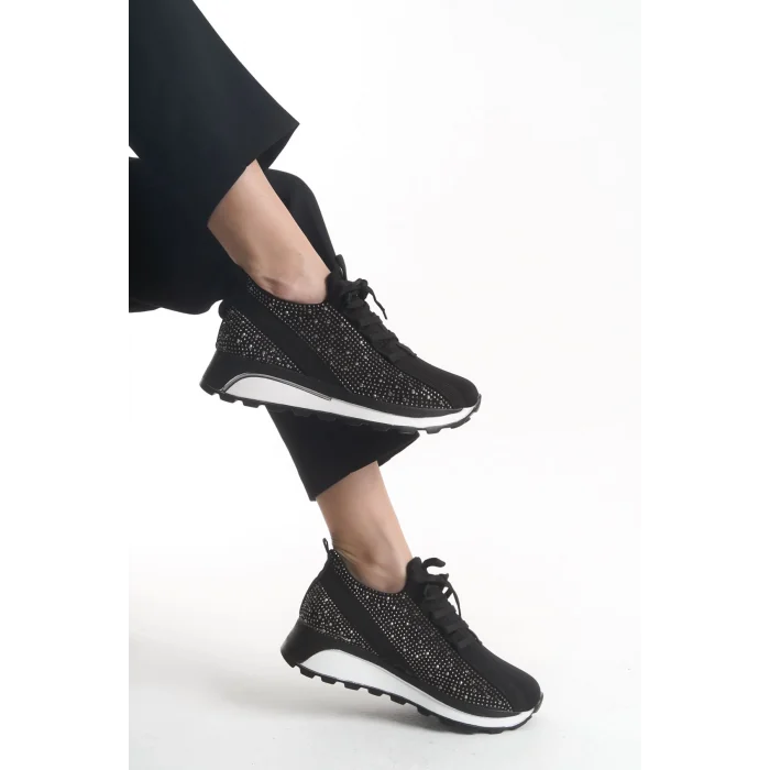 ALYA Bağcıklı Ortopedik Taban Taşlı Kadın Sneaker Spor Ayakkabı BT - Siyah