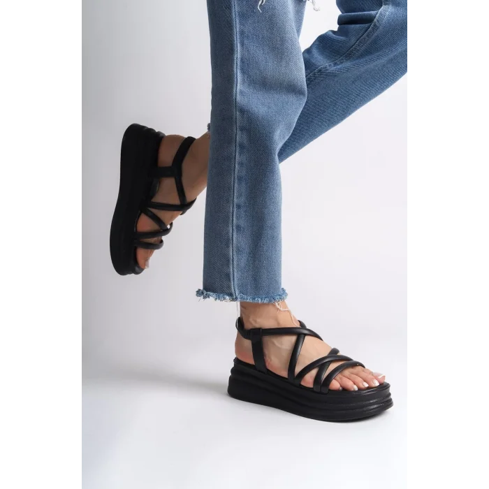 BELLA Lastikli Şerit Detaylı Ortopedik Taban Kadın Sandalet ST - Siyah