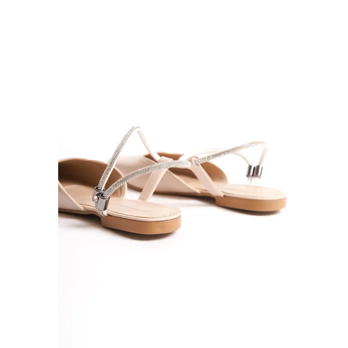 CAROLINE Lastikli Ortopedik Rahat Taban Bilekten Taş Detaylı Kadın Babet Ayakkabı  KT - Krem