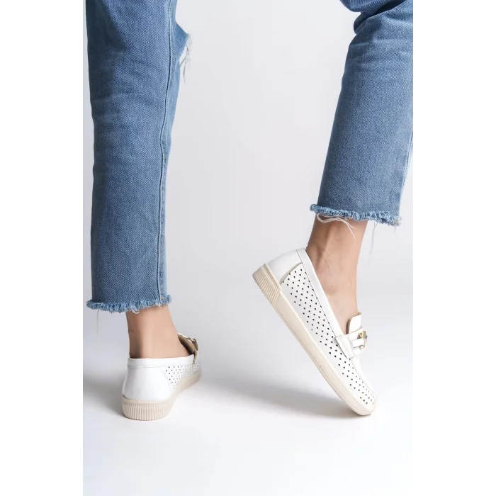 LILY Bağcıksız Ortopedik Rahat Taban Kalp Desenli Kadın Babet Ayakkabı  KT - Beyaz