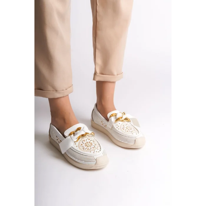 LYDIA Bağcıksız Ortopedik Rahat Taban Çiçek Desenli Kadın Babet Ayakkabı  KT - Beyaz