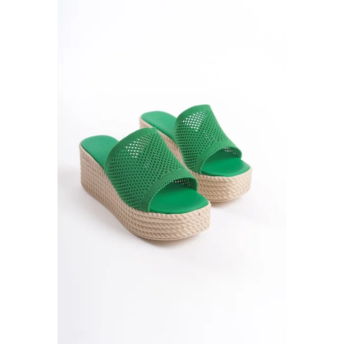 MARLA Dolgu Topuklu Ortopedik Taban Hasır Görünümlü Triko Kadın Terlik  KT - Yeşil