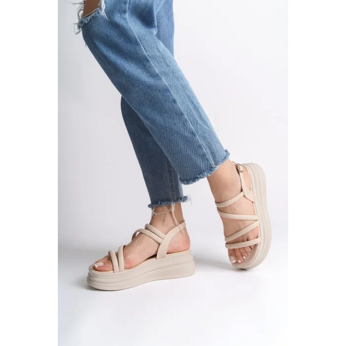 NATALIE İnce Tokalı Şerit Detaylı Ortopedik Taban Kadın Sandalet  KT - Krem