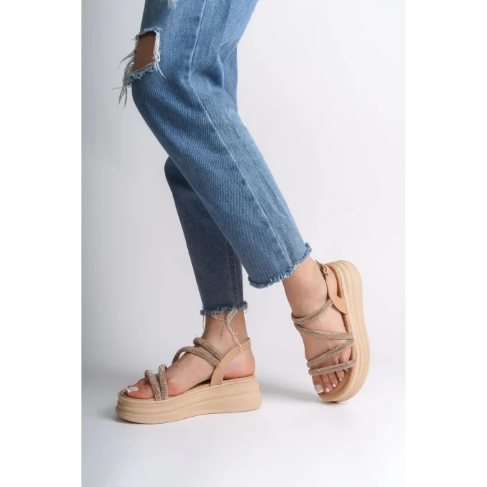 RILEY İnce Tokalı Taşlı Şeritli Ortopedik Taban Kadın Sandalet TT - Ten