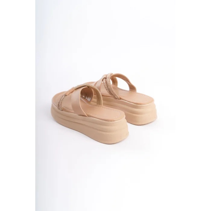 RUBY Düz Topuklu Taşlı Çapraz Şeritli Kalın ve Ortopedik Taban Kadın Terlik  TT - Ten