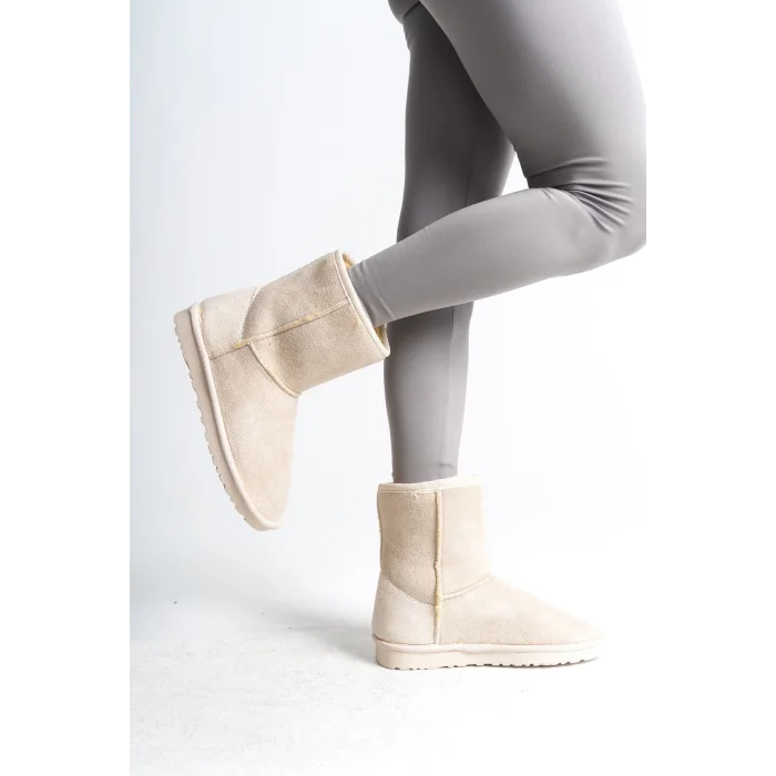 SELINA Bağcıksız Düz Taban İçi Kürklü Süet Kadın Bot  KT - Krem