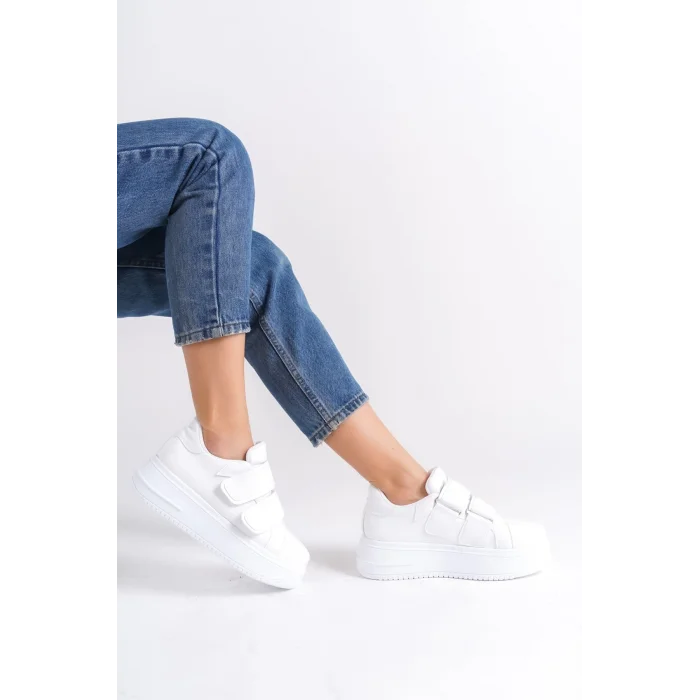 VALENCIA Bağcıksız Cırt Cırtlı Ortopedik Taban Kadın Sneaker Spor Ayakkabı BT - Beyaz