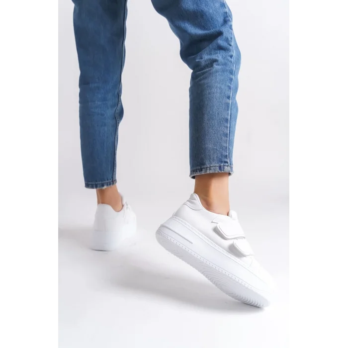 VALENCIA Bağcıksız Cırt Cırtlı Ortopedik Taban Kadın Sneaker Spor Ayakkabı BT - Beyaz