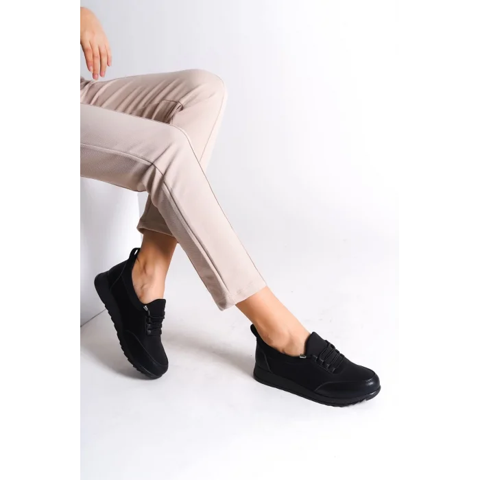 VIOLET Bağcıklı Lastikli Ortopedik Rahat Taban Cilt Detaylı Klasik Kadın Babet Anne Ayakkabısı ST - Siyah